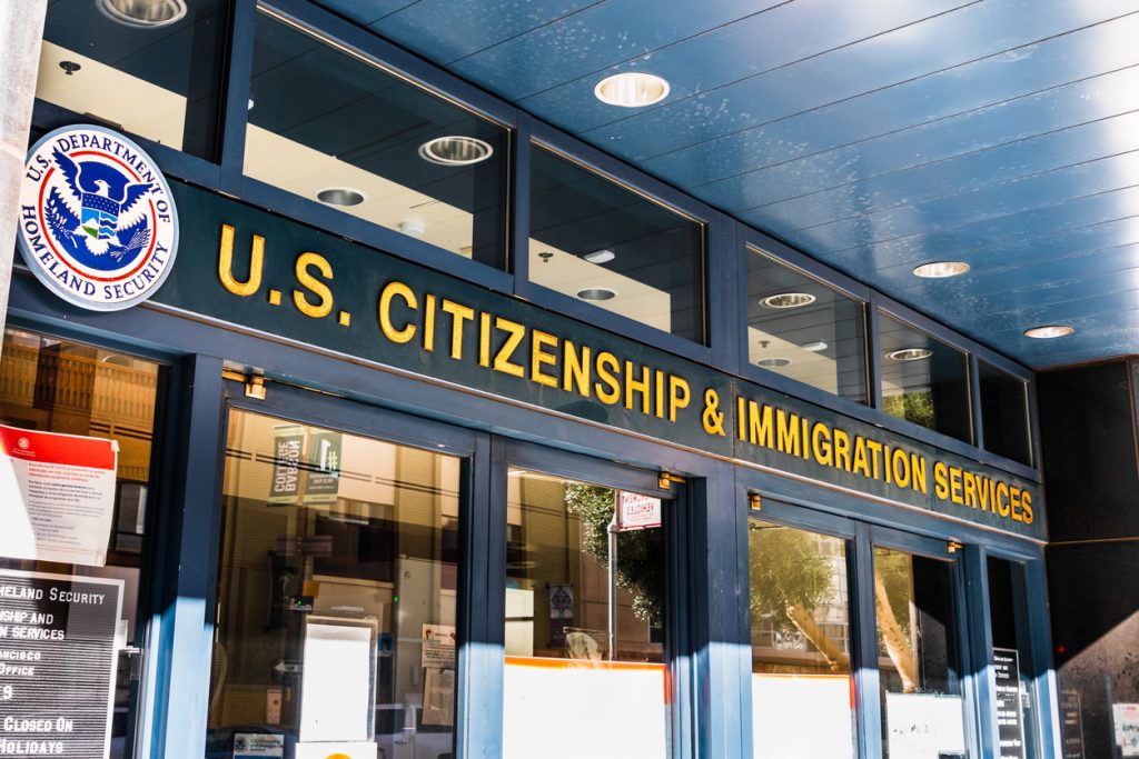 Zmieniony test na obywatelstwo USA będzie trudniejszy dla kandydatów