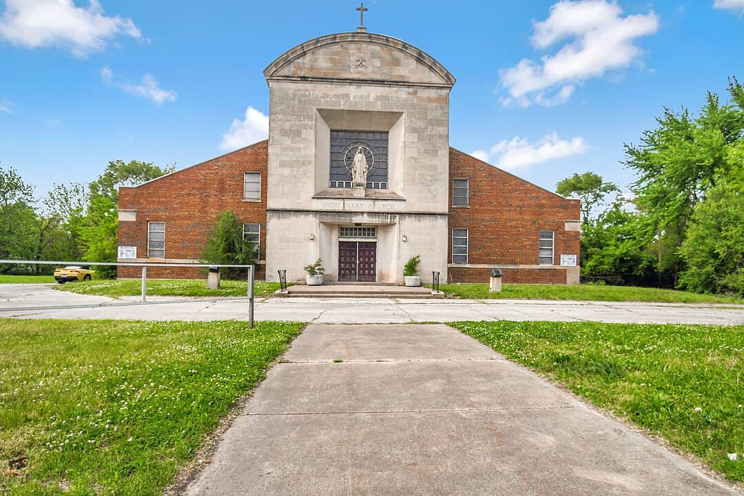 kościół st mary of the Assumption, przedmieścia chicago, papież leon XIV