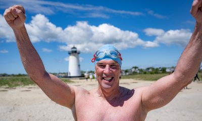 Lewis Pugh pływak ekstremalny opłynął wyspę Martha's Vineyard