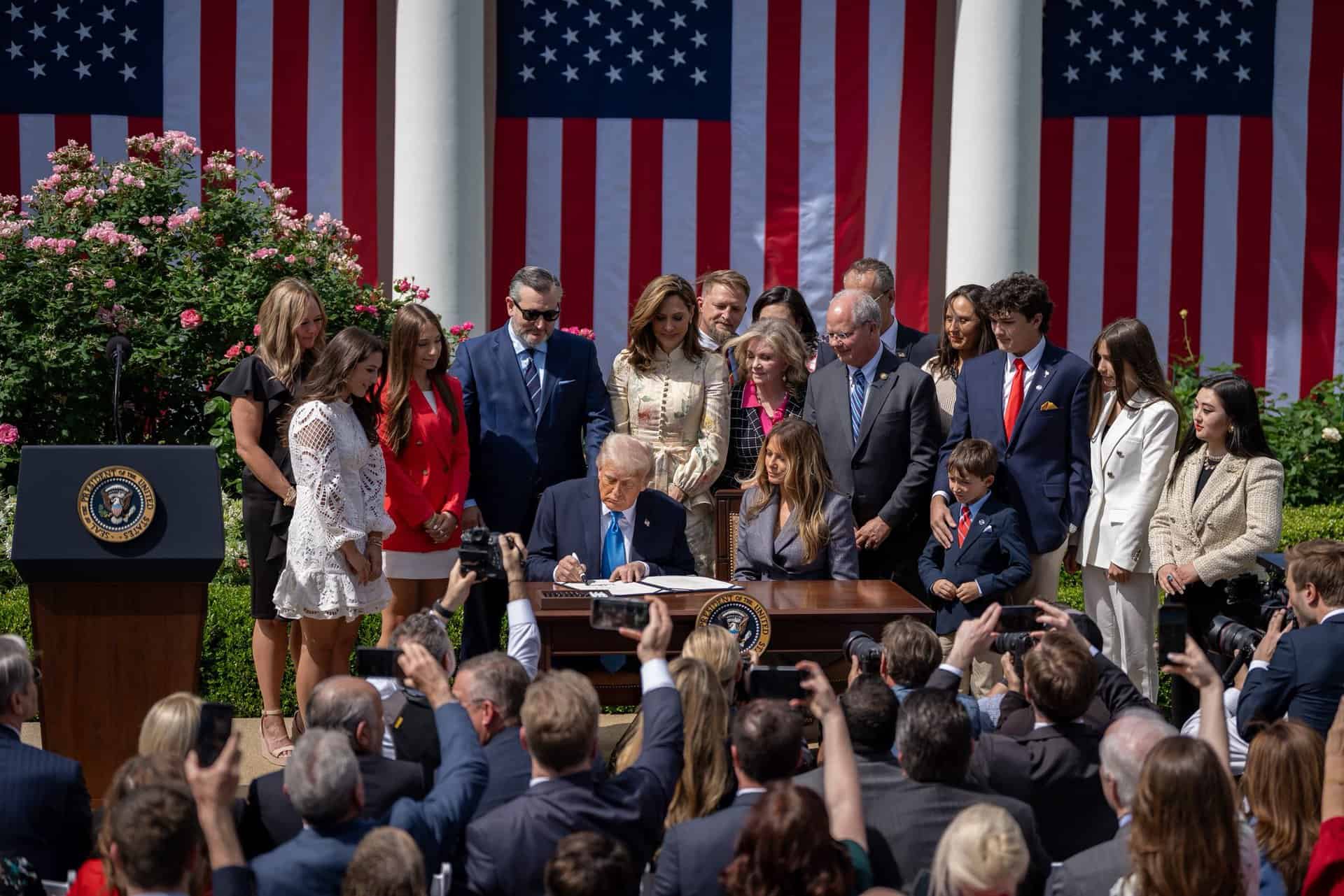 take-it-down-act donald trump melania trump