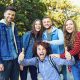grupa przyjaciół studentów