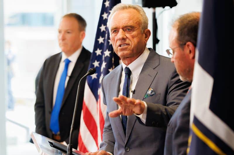 robert-f-kennedy sekretarz zdrowia