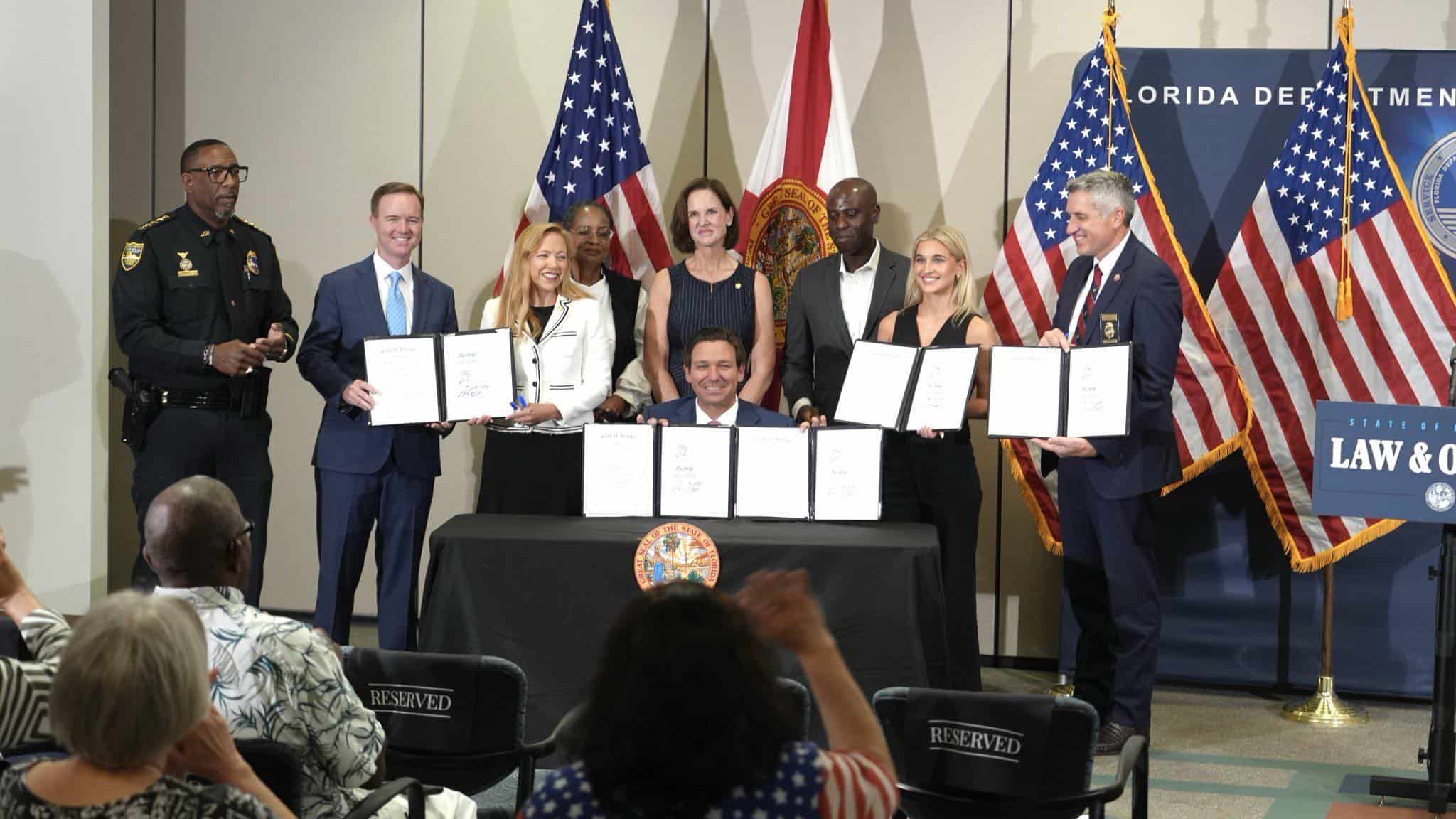 ron desantis podpisał ustawy chroniące dzieci