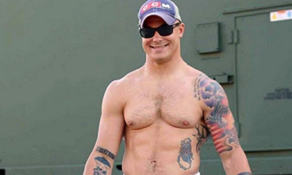 poszukiwany morderca travis decker
