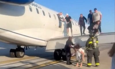 gojet awaryjne lądowanie st.louis