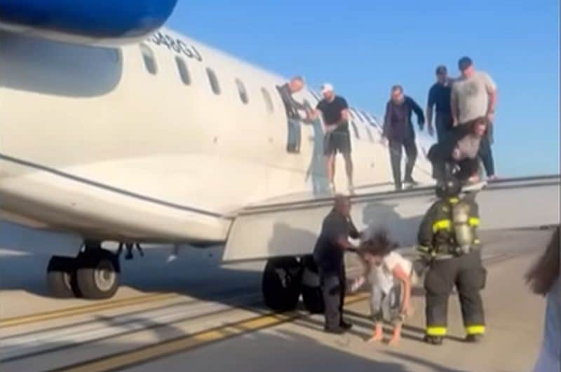 gojet awaryjne lądowanie st.louis
