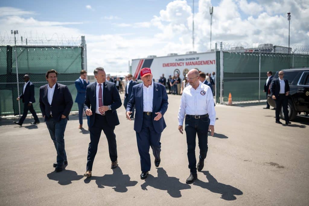trump aligator alcatraz