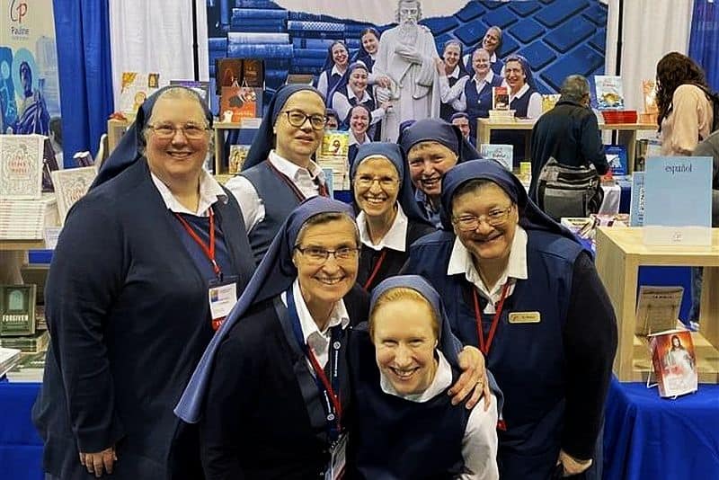 Daughters-of-St.-Paul