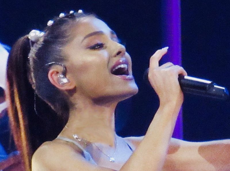 ariana-grande