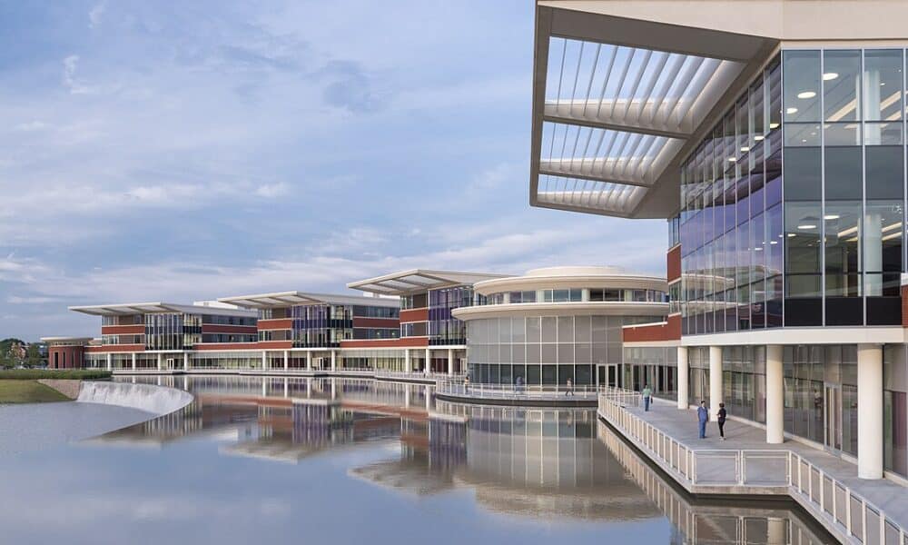 Northwestern_Medicine_Lake_Forest_Hospital