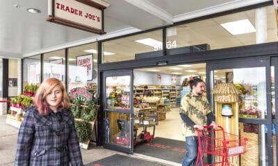 Trader Joes grocery store