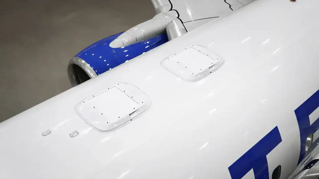 united airlines starlink
