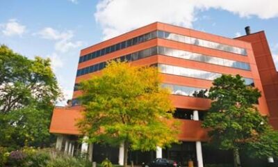 West Suburban Medical Center w Oak Park,