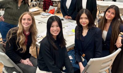 Woodlands Academy of the Sacred Heart w Lake Forest