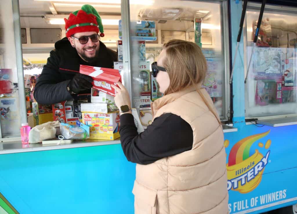 illinois-littery-holiday-truck