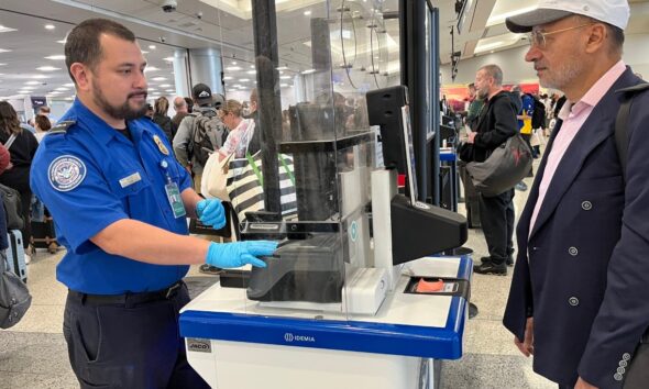 TSA-kontrola-na-lotnisku