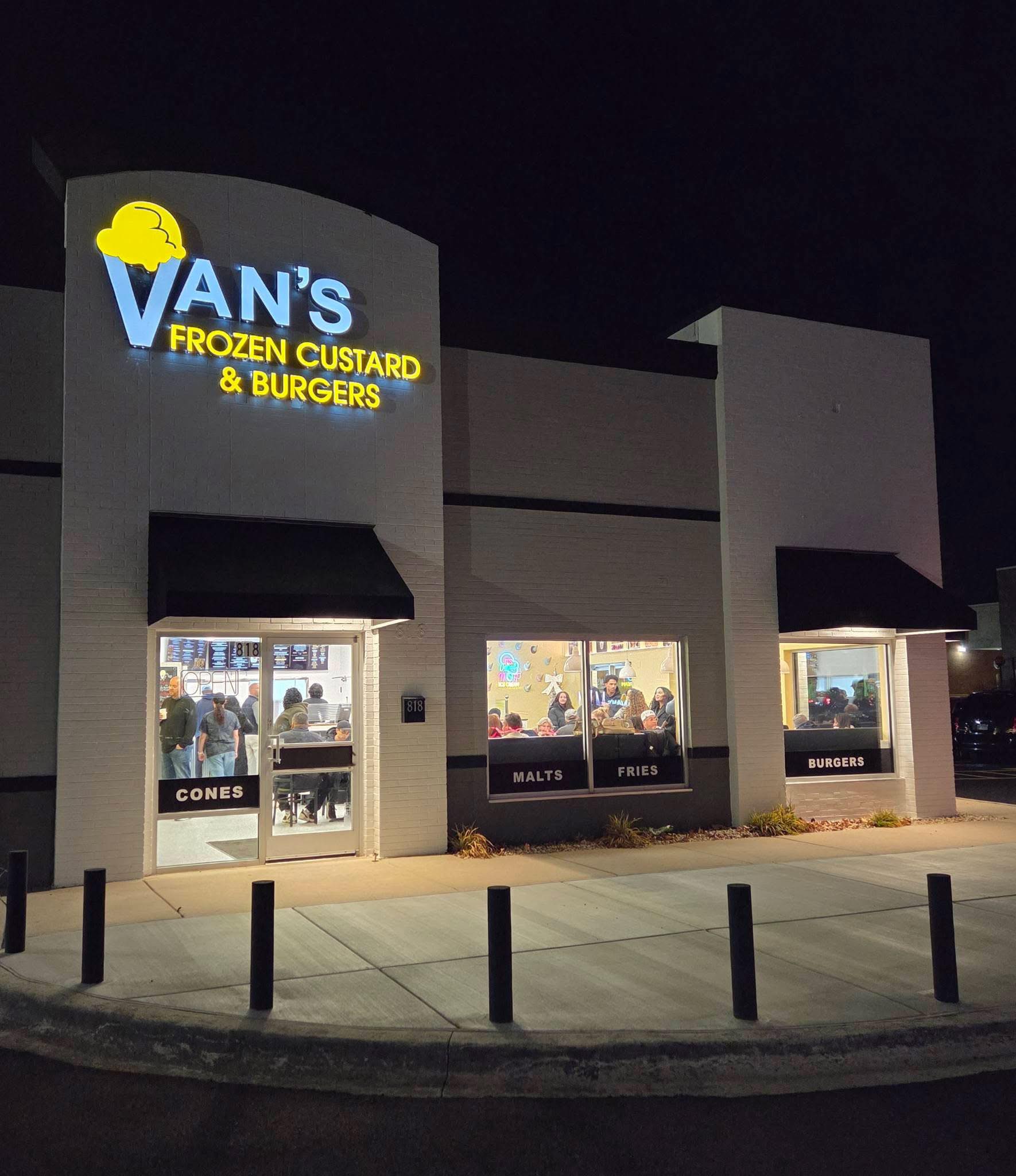 Van’s Frozen Custard