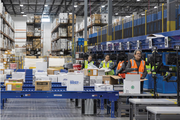 S & S Activewear LLC bolingbrok