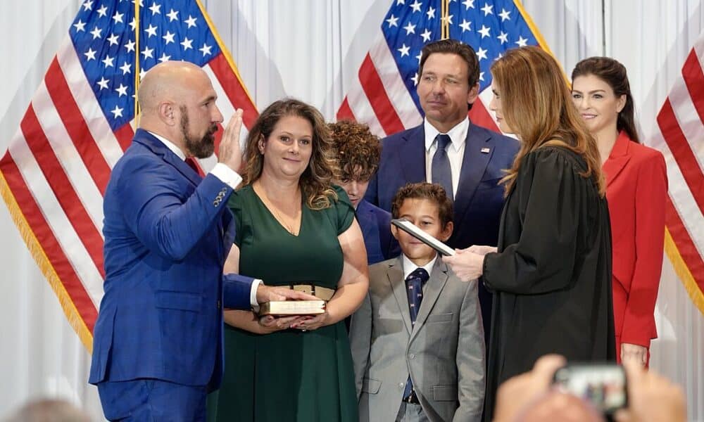 Jay Collins zaprzysiężony na wicegubernatora