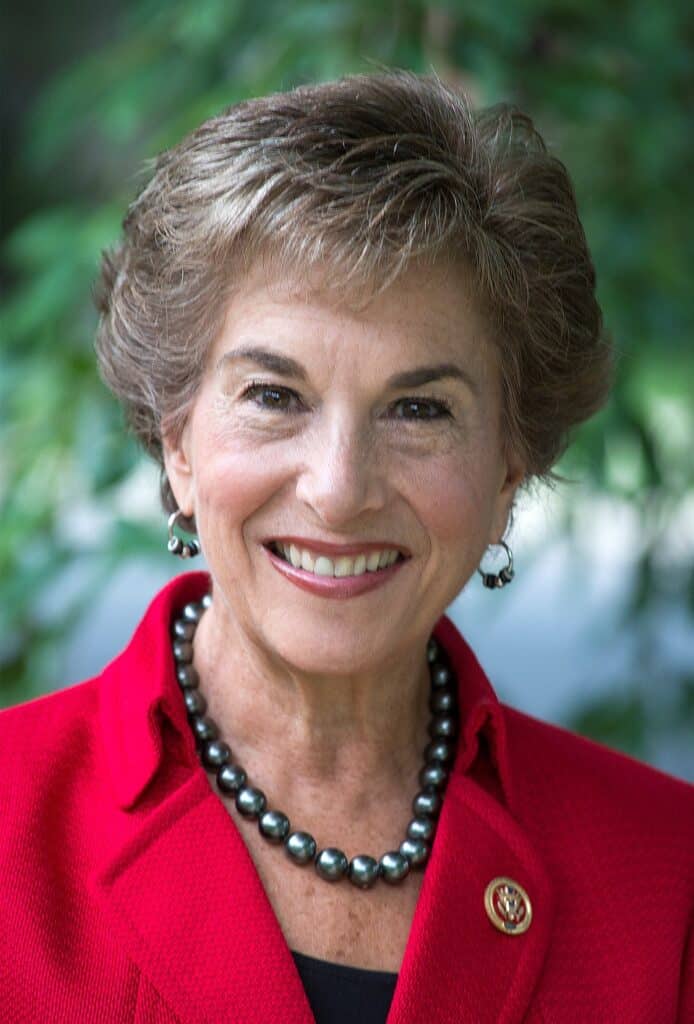 Jan Schakowsky.