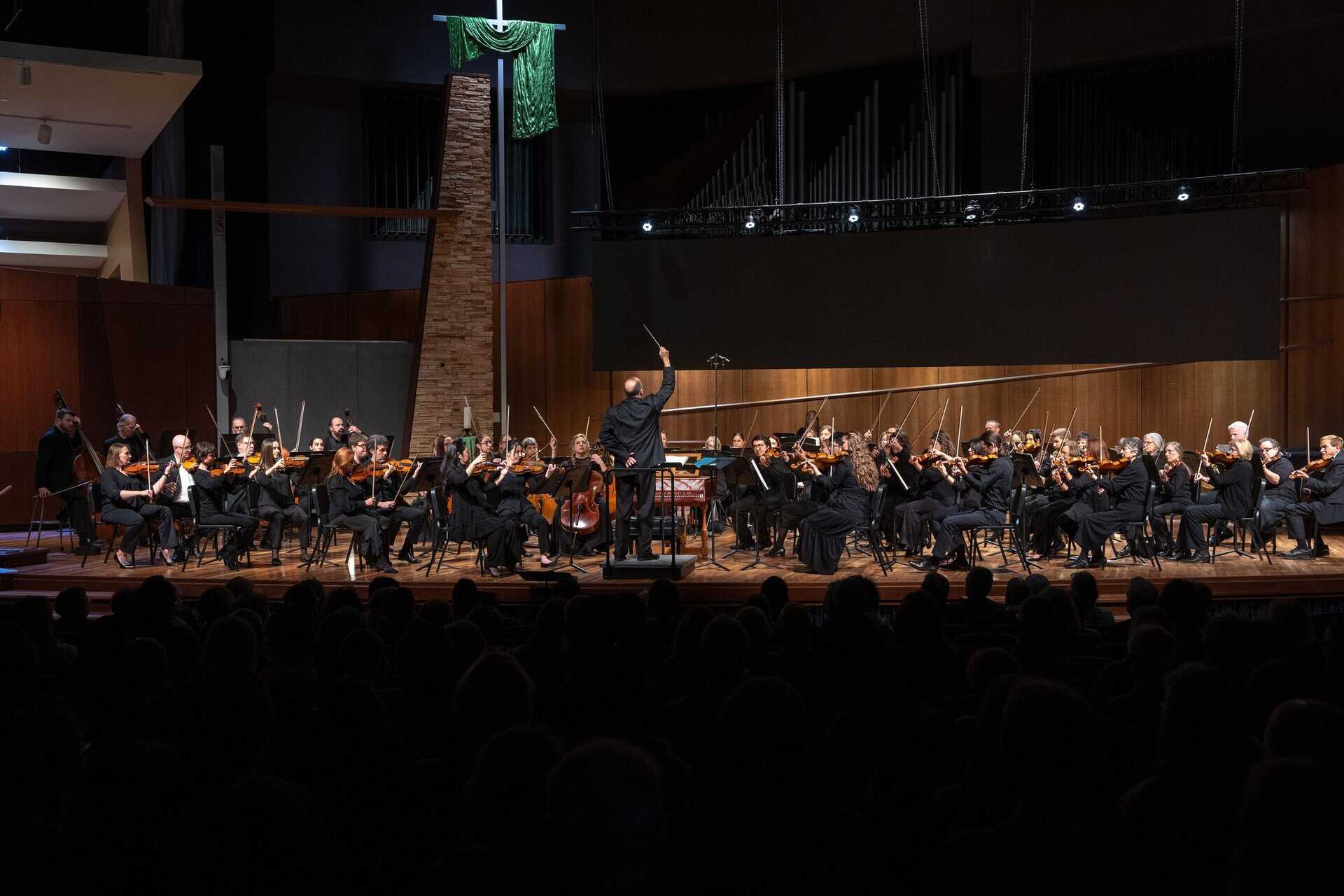 Elmhurst Symphony Orchestra