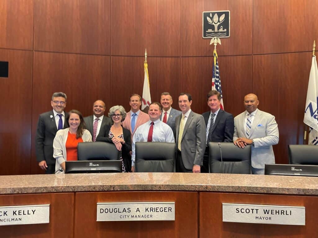 Rada-Miasta-naperville