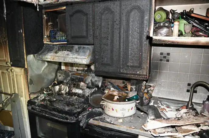 mieszkanie elizy morales po pożarze