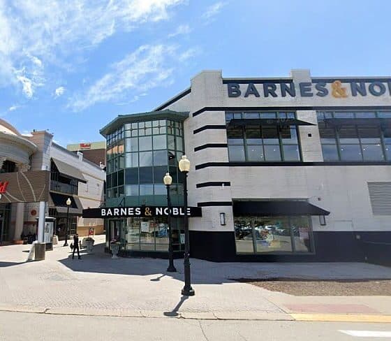 barnes&Noble-orchard