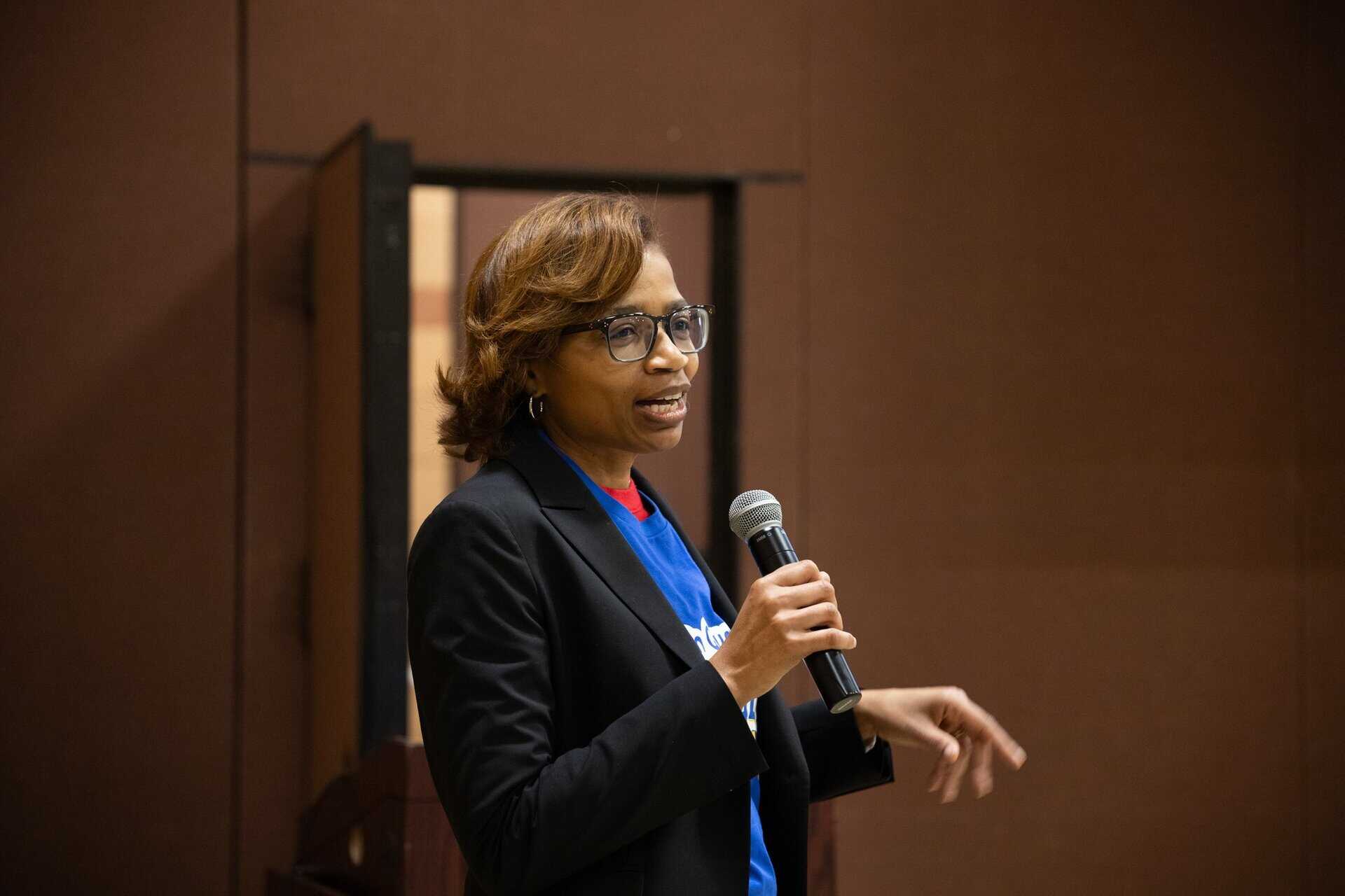 Macquline-King