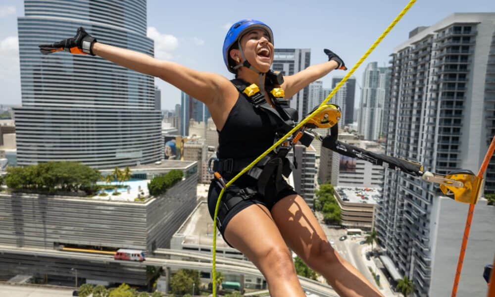 Over the Edge zjazd na linie