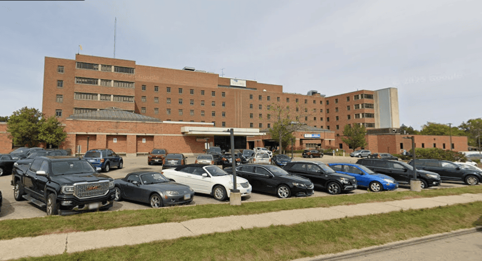 Vista-Medical-Center-in-Waukegan