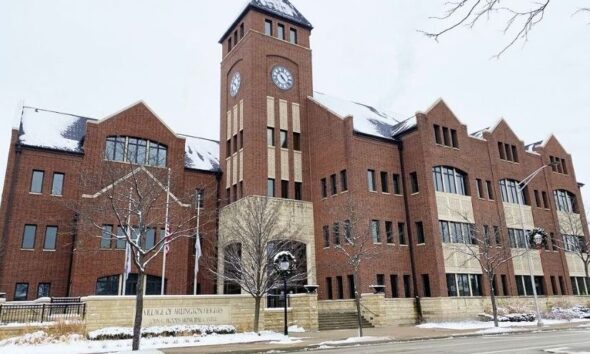 viilage-of-Arlington-Heights1