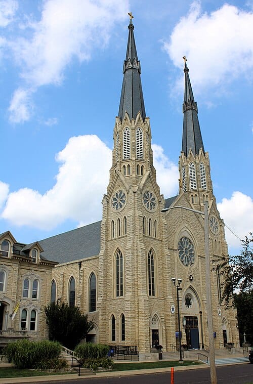 -St._Mary_Cathedral