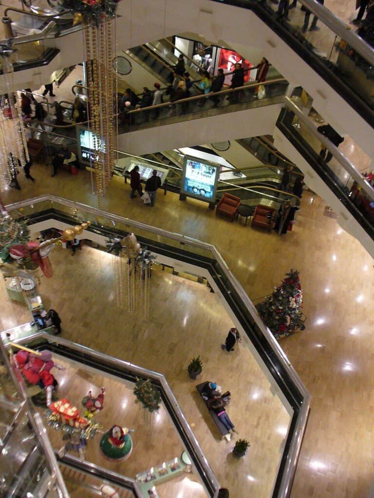 Wnętrze Water Tower Place
