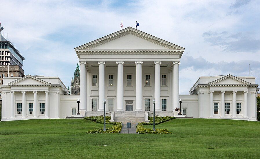 Virginia_State_Capitol-richmond