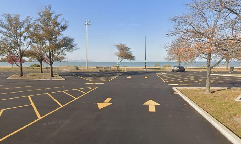 parking-przy-rainbow-beach