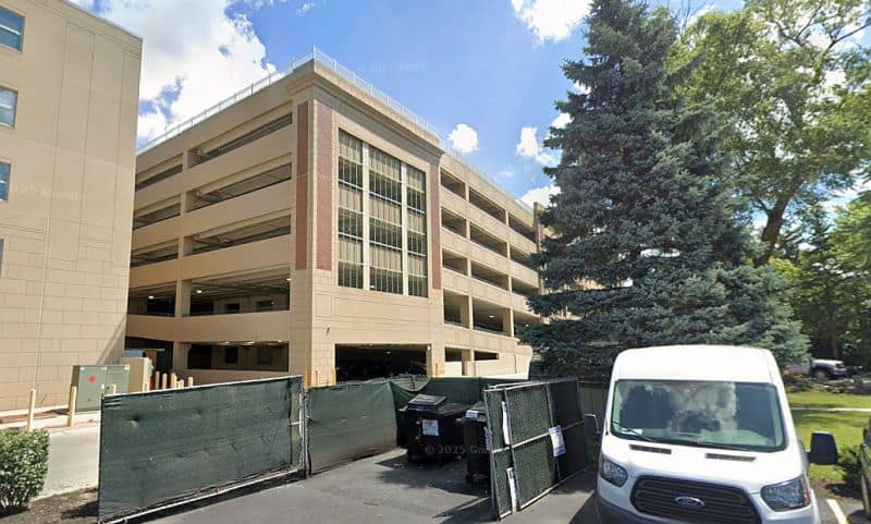 Parking przy water Street w Naperville
