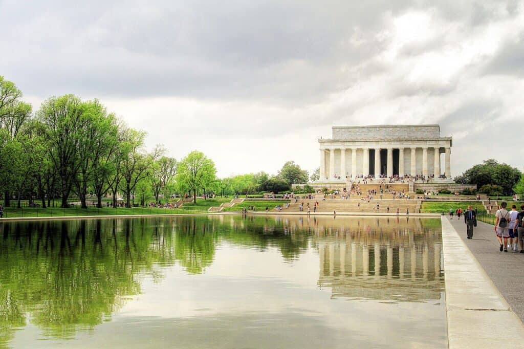 Lincoln Memorial