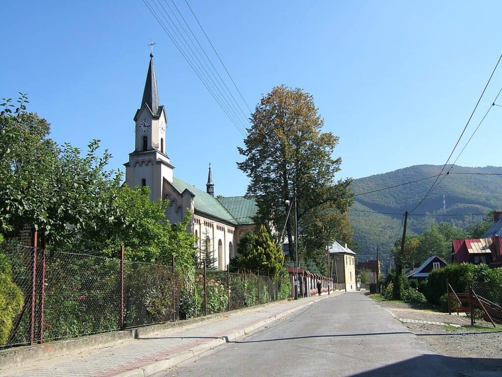 Parafia św. Marii Magdaleny w Międzybrodziu Bialskim