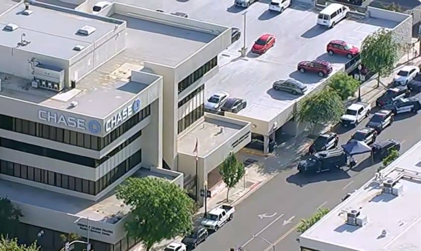 bakersfield-bank-napad