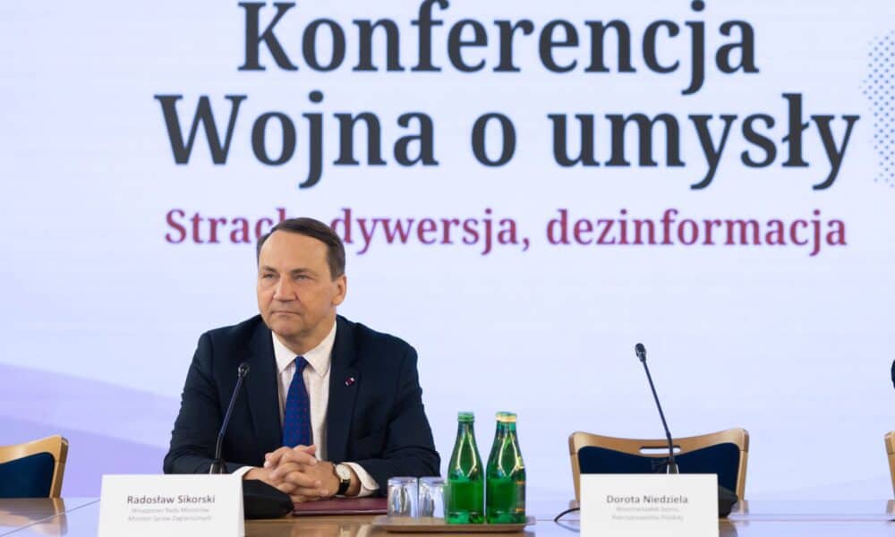radosław sikorski