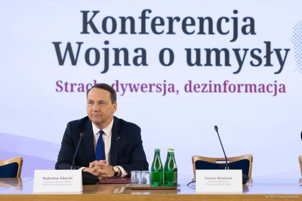 radosław sikorski