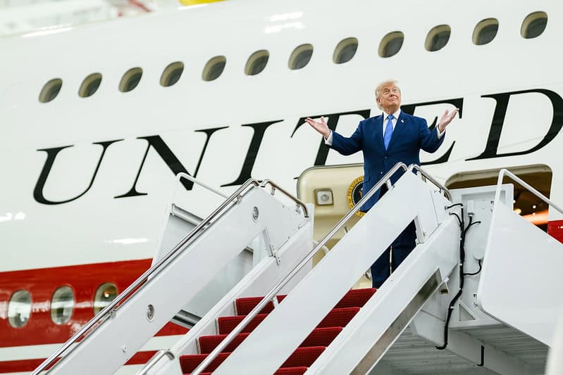 trump air force one