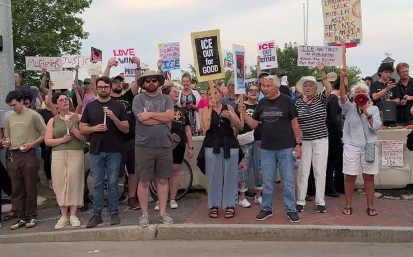 protest-ICE-biddeford
