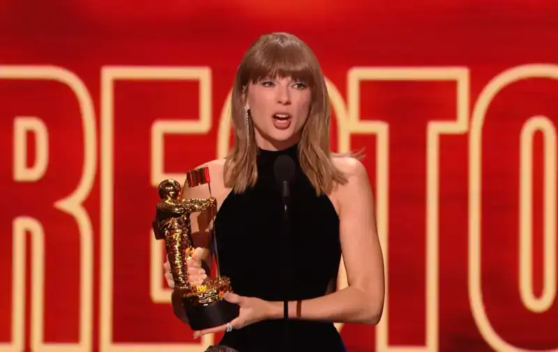 taylor-swift-vma