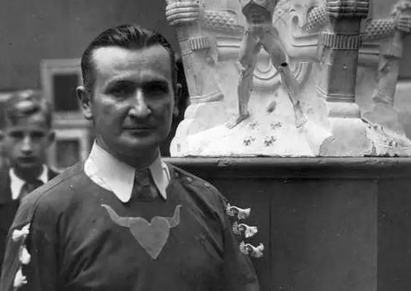 Szukalski