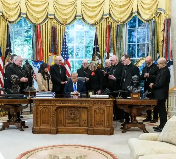 biskupi-trump