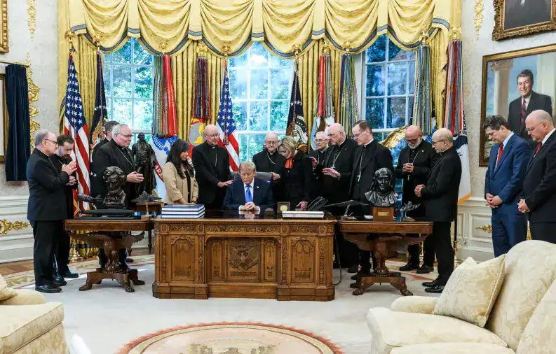biskupi-trump