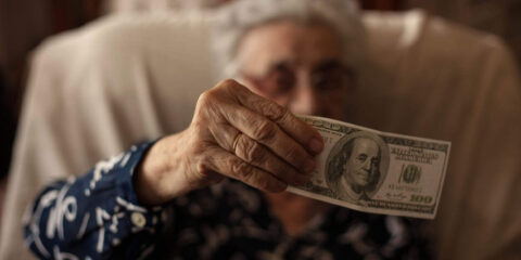 senior dolar emerytura