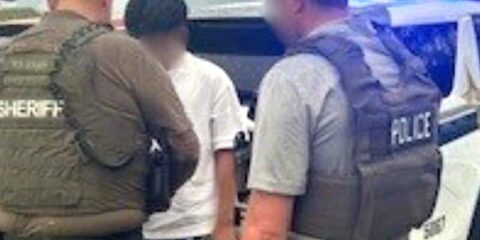 ICE aresztowanie imigranta